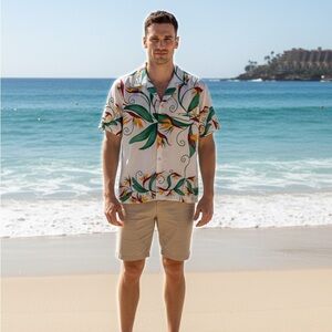 Hilo Hattie White and Green Tropical Button Down Shirt